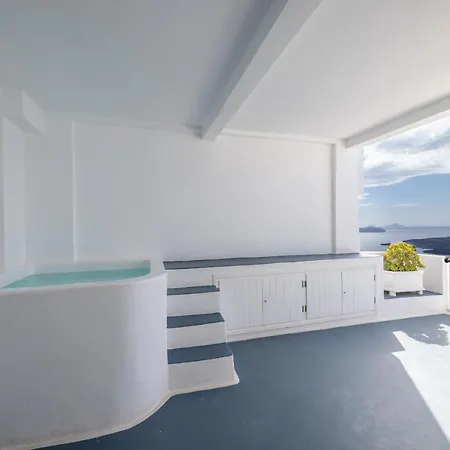 阿斯特拉斯别墅酒店 4*